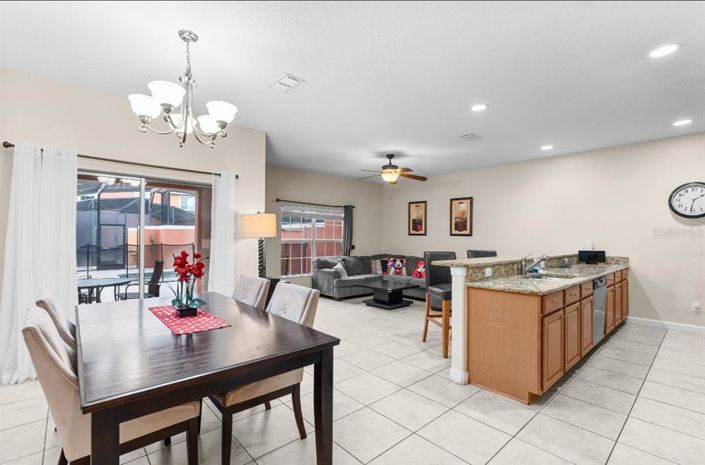 Image No.6-4 Bed Townhouse for sale