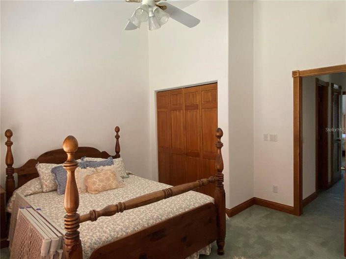 Image No.18-3 Bed Property for sale
