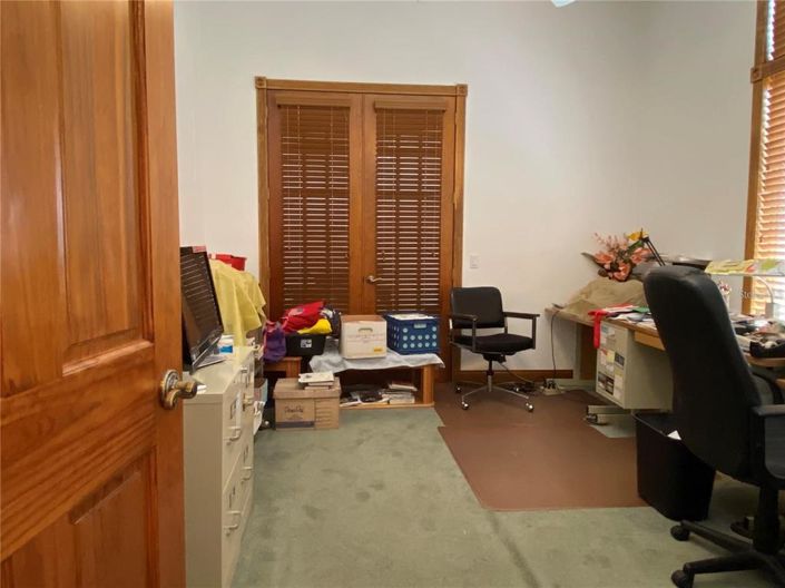 Image No.20-3 Bed Property for sale
