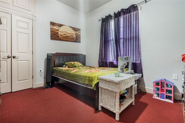 Image No.23-5 Bed Property for sale