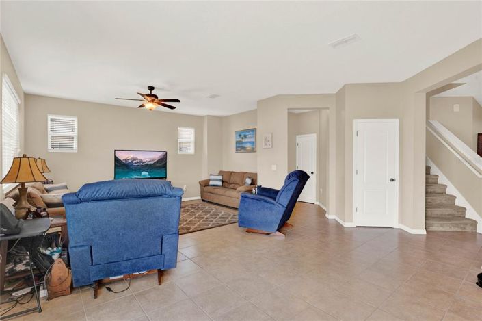 Image No.15-4 Bed Property for sale