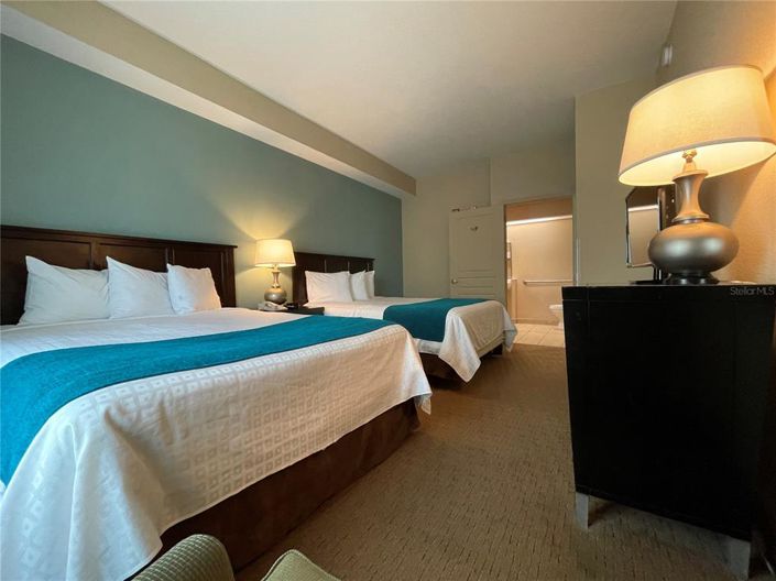 Image No.13-2 Bed Property for sale