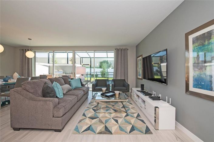 Image No.16-4 Bed Townhouse for sale