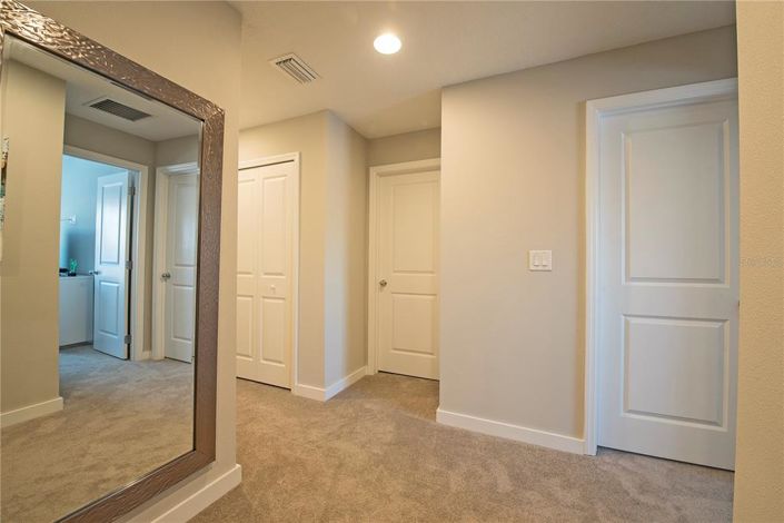 Image No.25-4 Bed Townhouse for sale