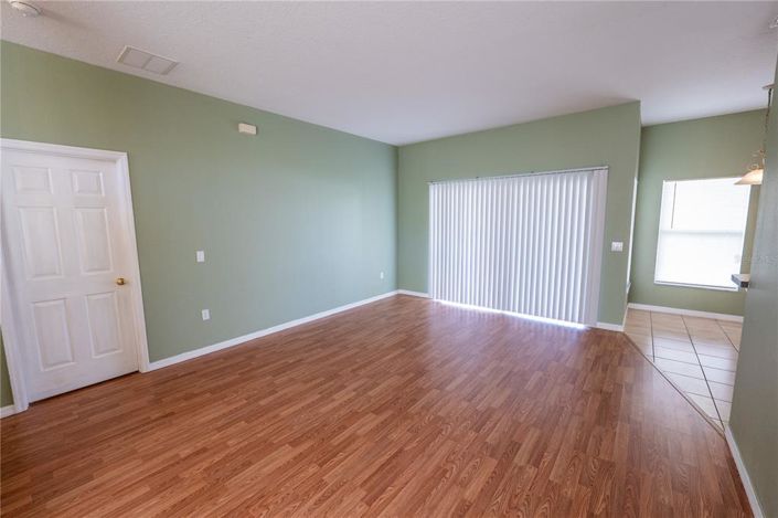 Image No.18-3 Bed Property for sale