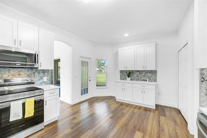 Image No.11-4 Bed Property for sale