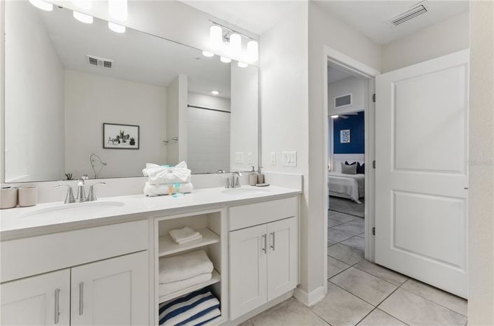 Image No.11-2 Bed Property for sale