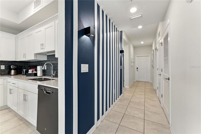 Image No.7-2 Bed Property for sale