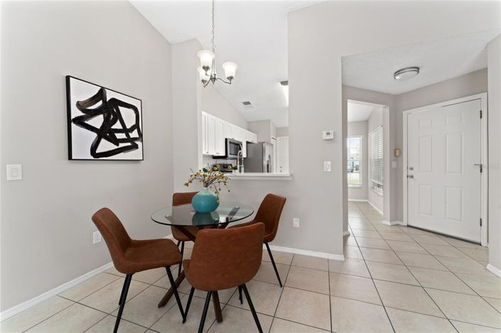 Image No.10-3 Bed Property for sale