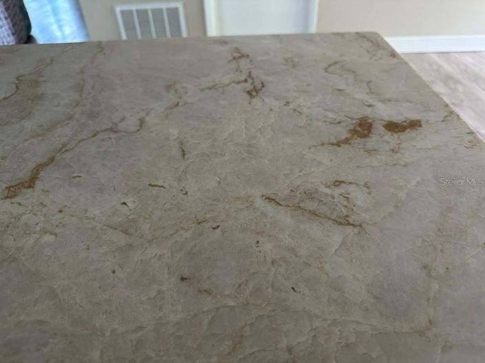 Image No.10-4 Bed Property for sale