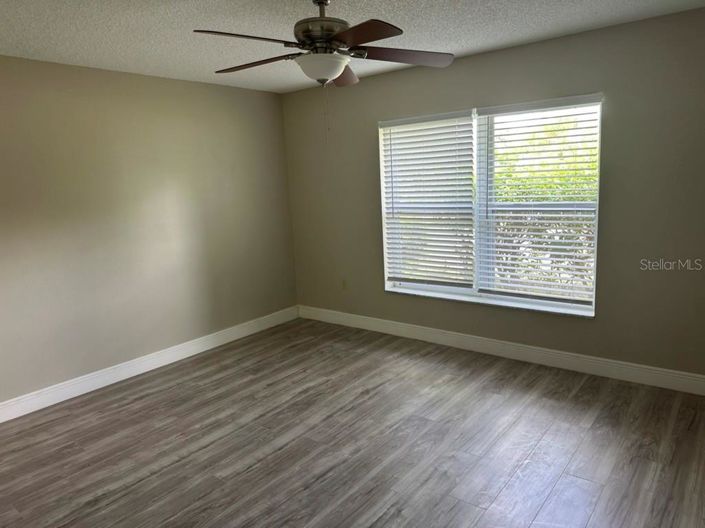 Image No.13-4 Bed Property for sale