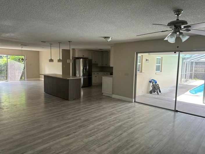 Image No.7-4 Bed Property for sale