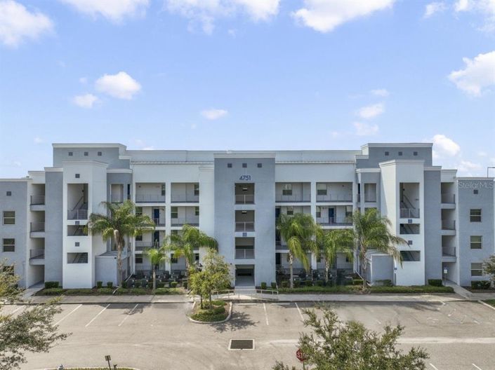 Image No.1-Propriété de 2 chambres à vendre à Kissimmee