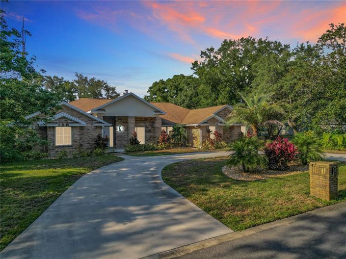 Image No.1-Propriété de 4 chambres à vendre à Orlando