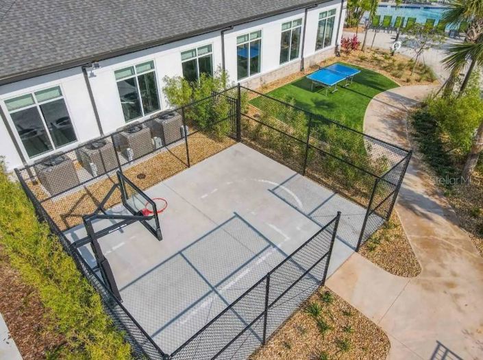 Image No.20-3 Bed Property for sale