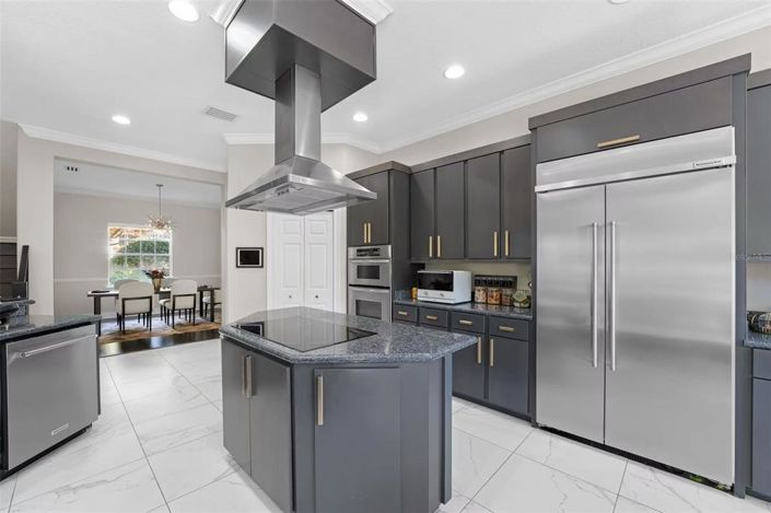 Image No.15-5 Bed Property for sale