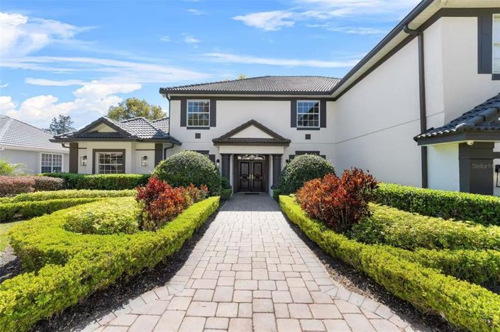 Image No.2-5 Bed Property for sale