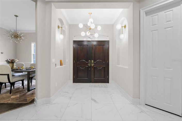 Image No.7-5 Bed Property for sale