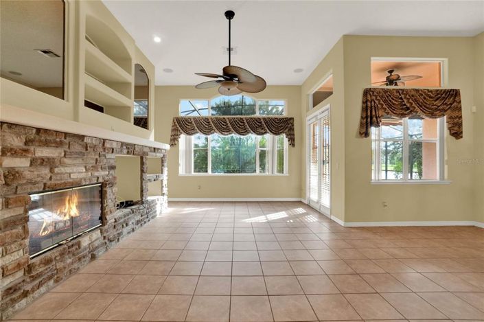 Image No.13-Propriété de 4 chambres à vendre à Kissimmee