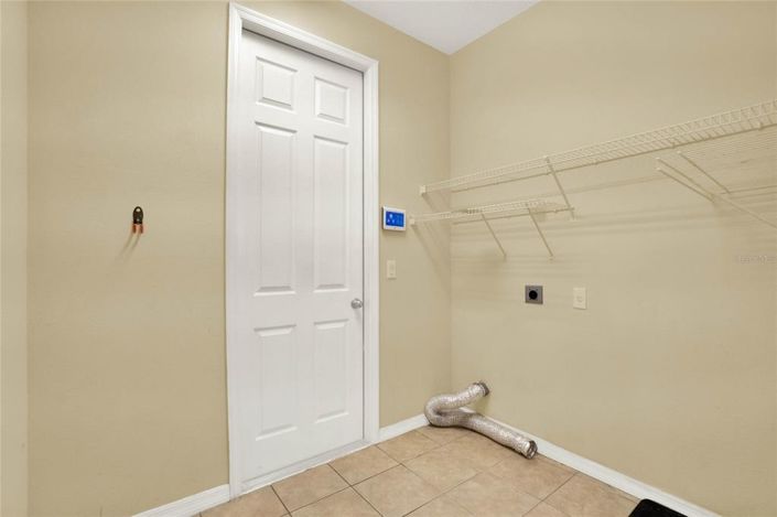 Image No.21-Propriété de 4 chambres à vendre à Kissimmee