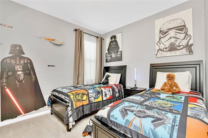 Image No.23-8 Bed Property for sale