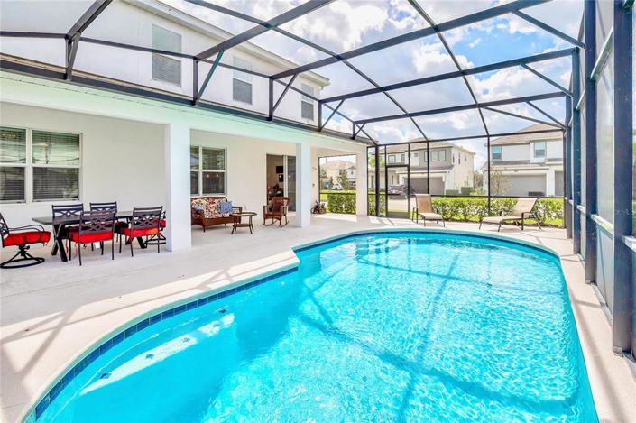 Image No.31-8 Bed Property for sale