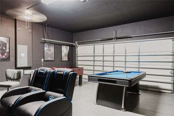 Image No.38-8 Bed Property for sale