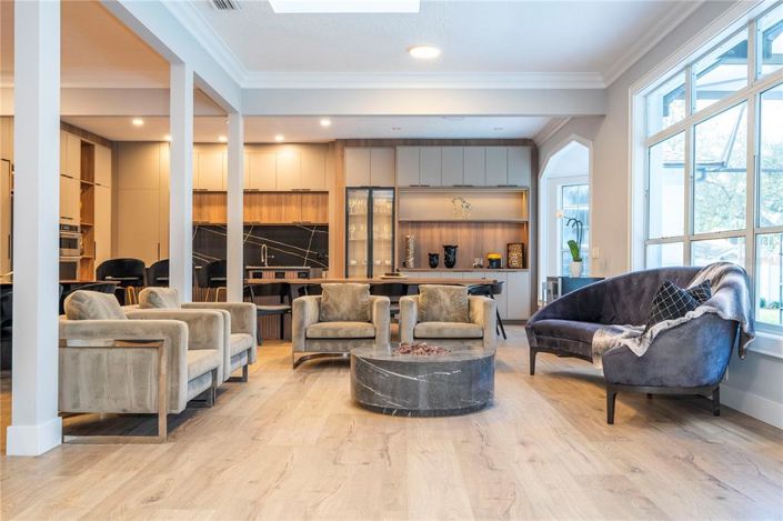 Image No.24-4 Bed Property for sale