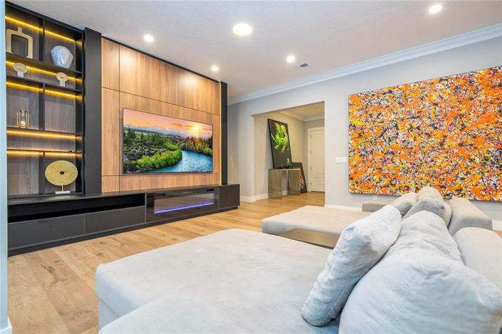 Image No.27-4 Bed Property for sale