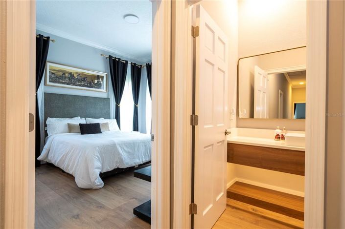 Image No.37-4 Bed Property for sale