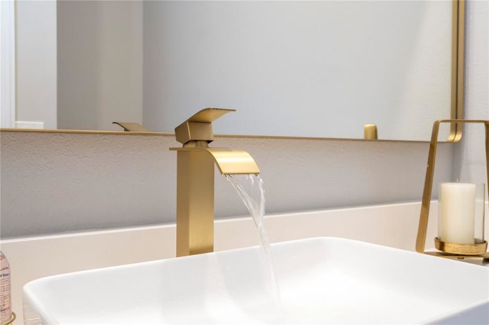 Image No.46-4 Bed Property for sale