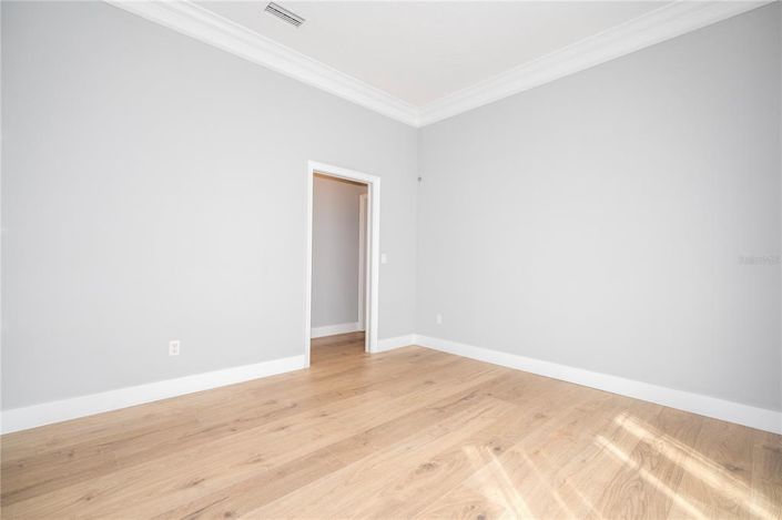 Image No.64-4 Bed Property for sale