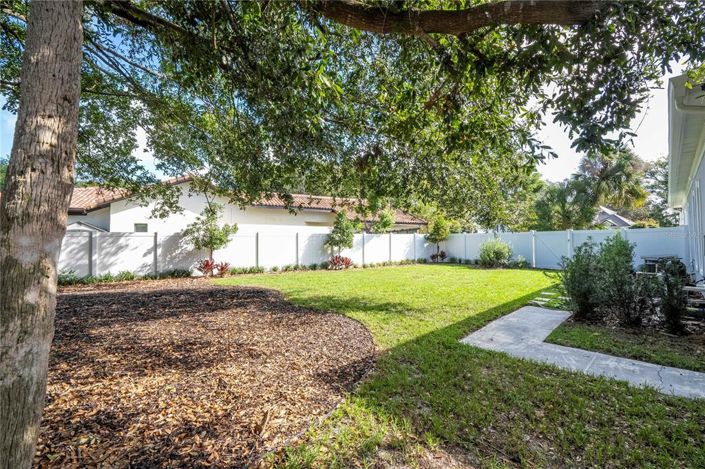 Image No.93-4 Bed Property for sale