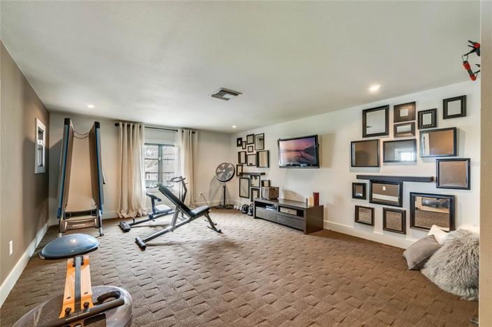 Image No.28-4 Bed Property for sale