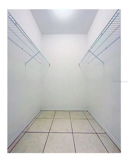 Image No.18-4 Bed Property for sale