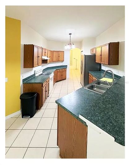 Image No.23-4 Bed Property for sale