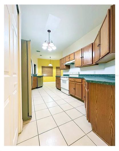 Image No.24-4 Bed Property for sale