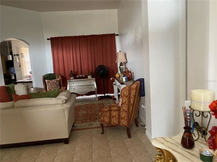 Image No.4-Propriété de 5 chambres à vendre à Kissimmee