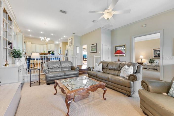 Image No.19-4 Bed Property for sale