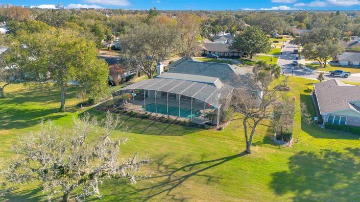 Image No.56-4 Bed Property for sale