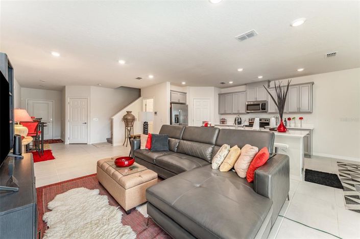 Image No.7-3 Bed Townhouse for sale