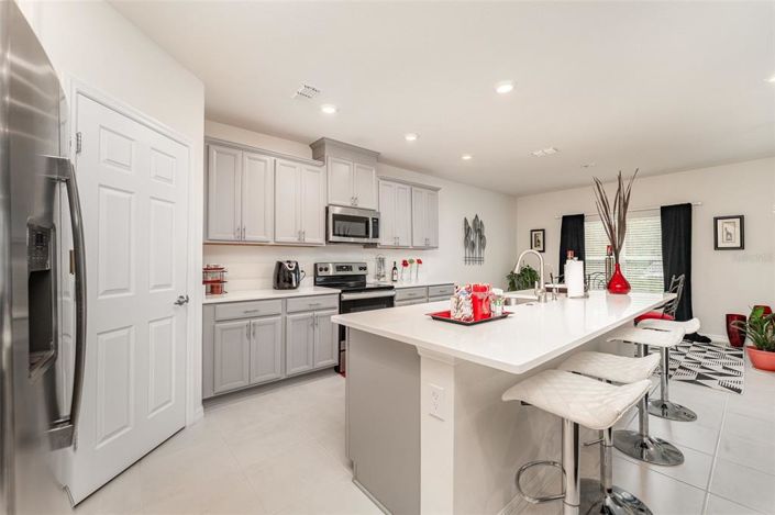 Image No.8-3 Bed Townhouse for sale