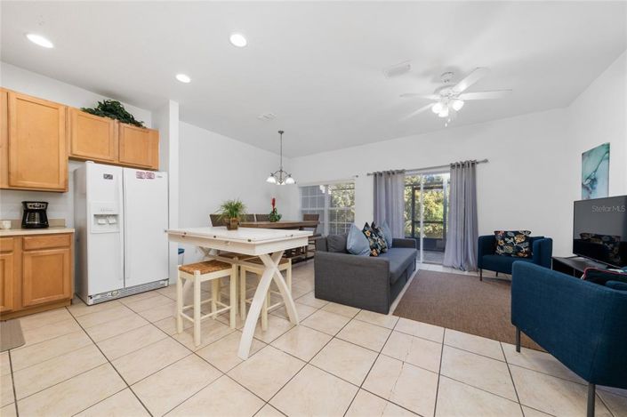 Image No.13-4 Bed Townhouse for sale