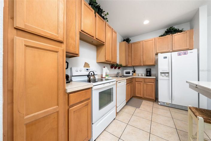 Image No.15-4 Bed Townhouse for sale