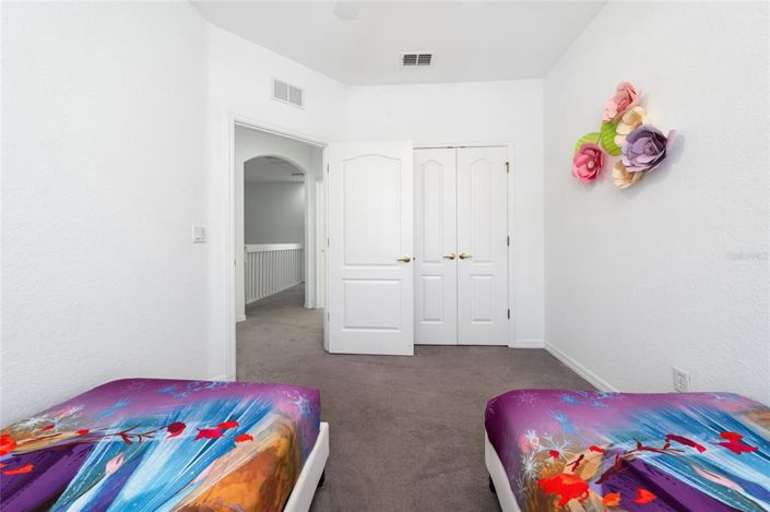 Image No.26-4 Bed Townhouse for sale