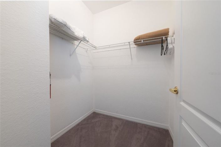 Image No.32-4 Bed Townhouse for sale