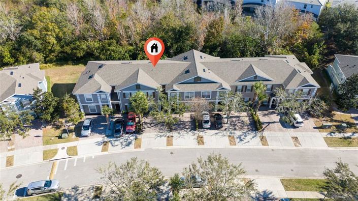 Image No.4-4 Bed Townhouse for sale