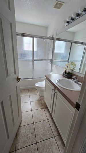 Image No.43-4 Bed Townhouse for sale