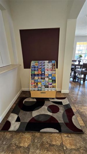 Image No.67-4 Bed Townhouse for sale