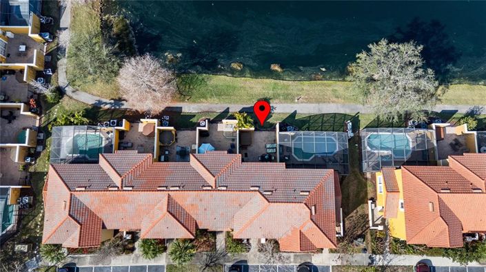 Image No.19-3 Bed Townhouse for sale